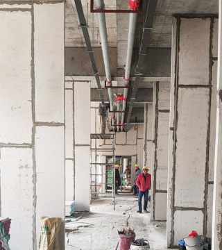 博悅佳輕質(zhì)隔墻板項(xiàng)目工地現(xiàn)_輕質(zhì)隔墻板生產(chǎn)線設(shè)備_輕質(zhì)隔墻板設(shè)備-湖北博悅佳實(shí)業(yè)有限公司